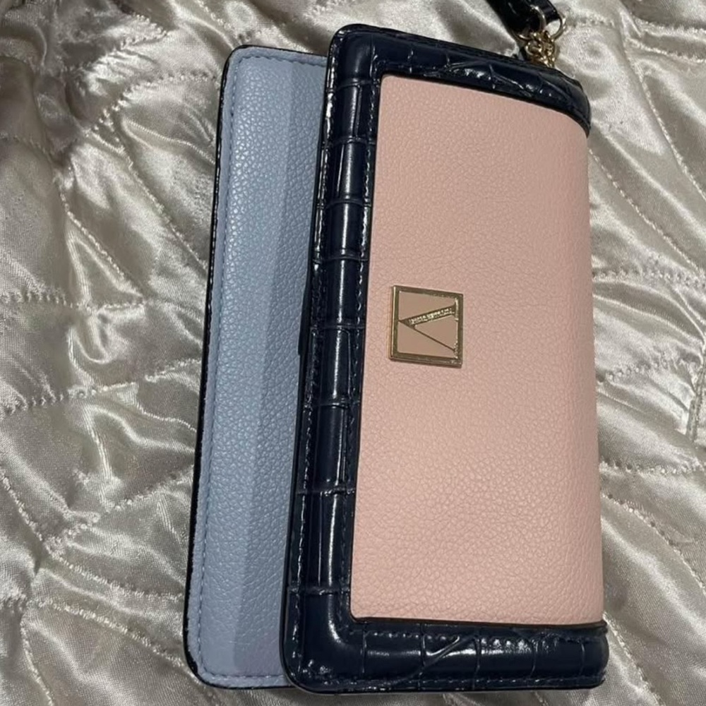Victoria Secret Wristlet Wallet